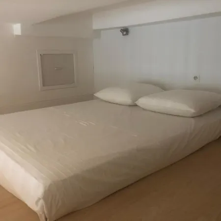 Apartment Vieux Port De Cannes